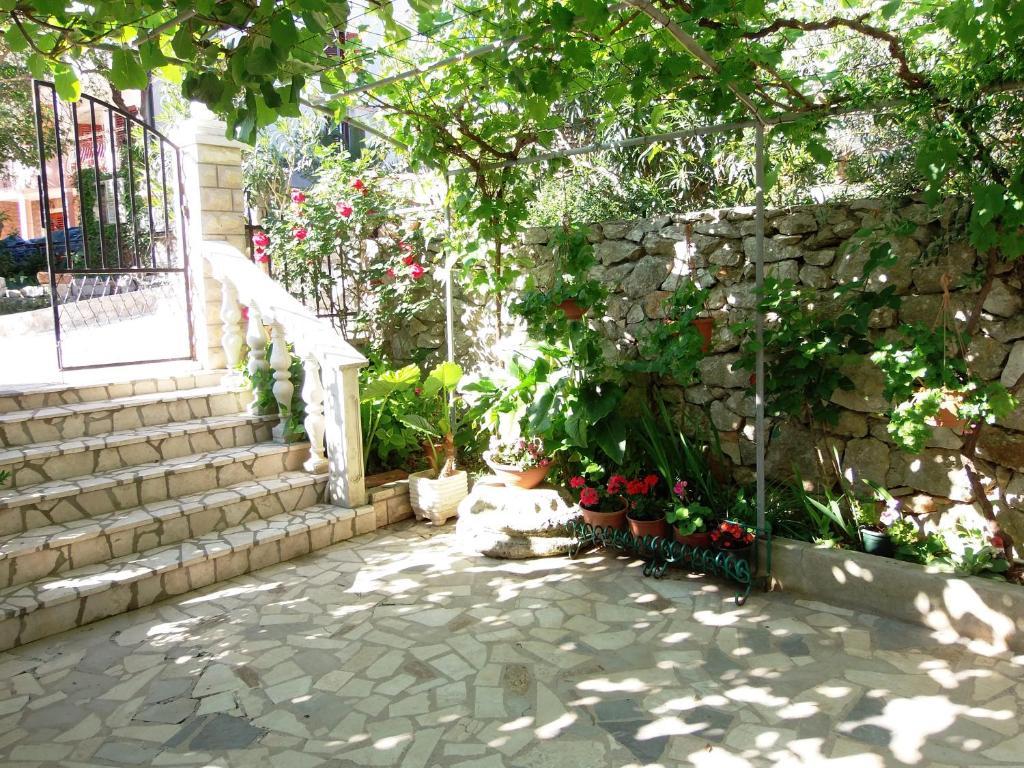 Apartments Beba Мали-Лошинь Экстерьер фото