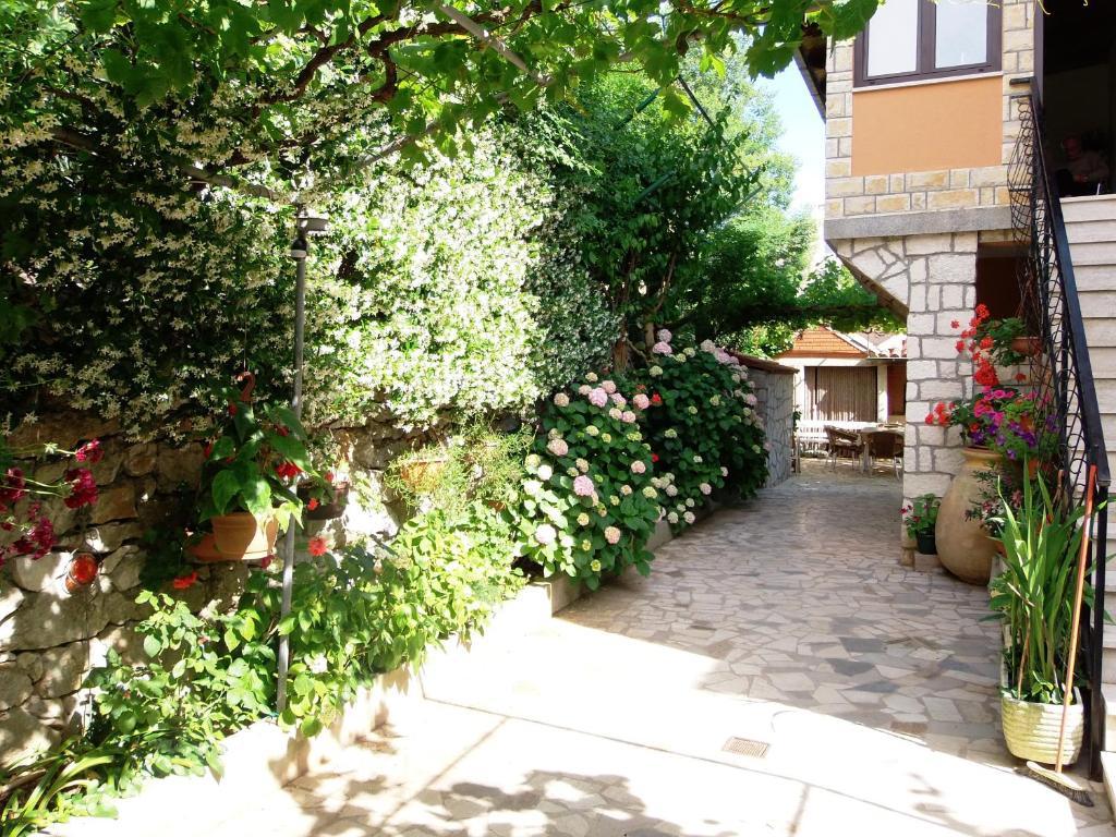 Apartments Beba Мали-Лошинь Номер фото